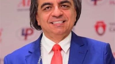 عصير القصب والبطيخ والتين.. وصفة فعالة من جمال شعبان لتجنب الجلطات في موجات الحر