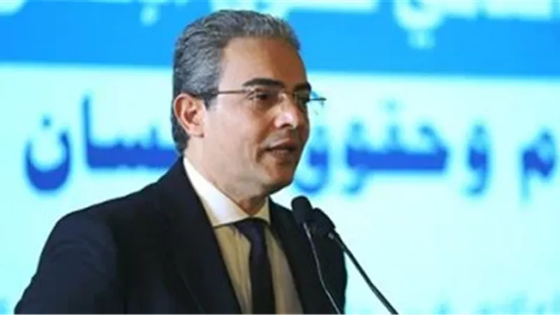 النائب الدكتور طارق