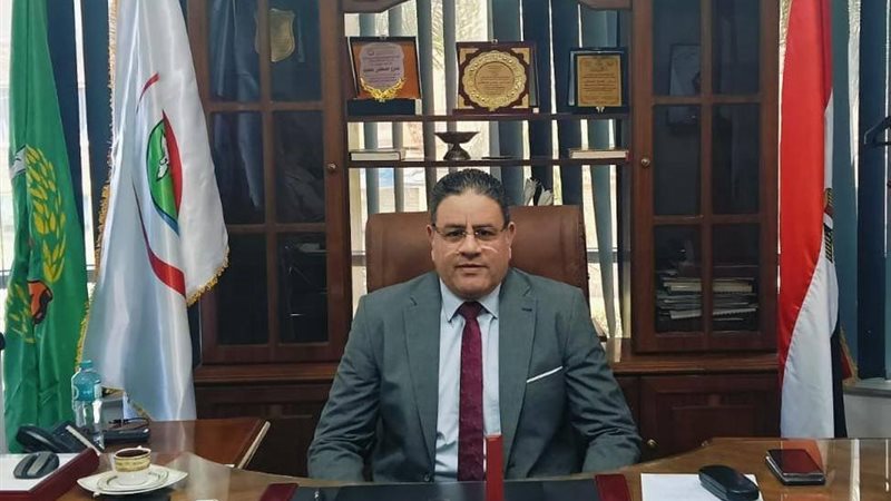 الدكتور عمرو مصطفى