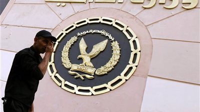 ضحية الخطف.. قصة رضيع من الجمالية للعثور عليه بمقابر في قنا