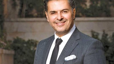 «قبلة معجبته السبب» راغب علامة يوجه رسالة للشعب المصري