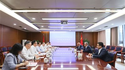 رئيس اقتصادية قناة السويس يروج للاستثمار في نانجينج الصينية.. تفاصيل