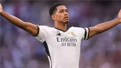 بعد إجراء عملية في الكتف.. بيلينجهام يقضي إجازته في لندن 