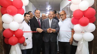 محافظ الشرقية يفتتح أعمال تطوير ورفع كفاءة وحدة الأشعة بمستشفي فاقوس المركزي