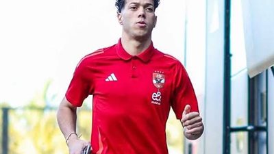 خلال ساعات.. إمام عاشور يخضع لفحوصات طبية لتحديد تطورات إصابته