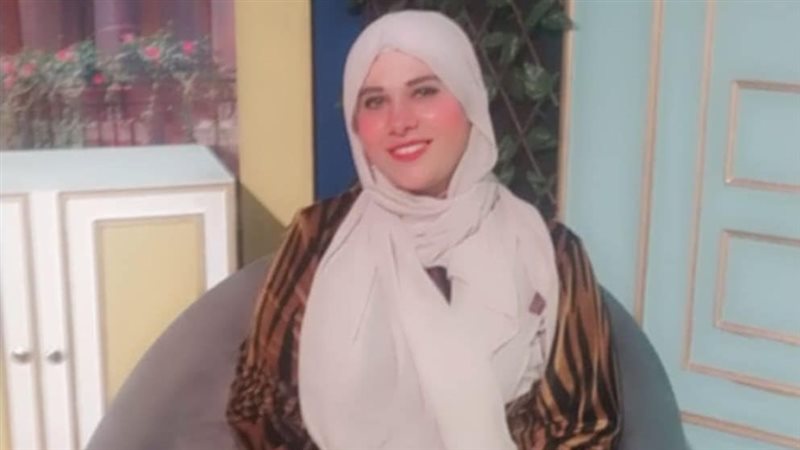 الإعلامية هنا عبد