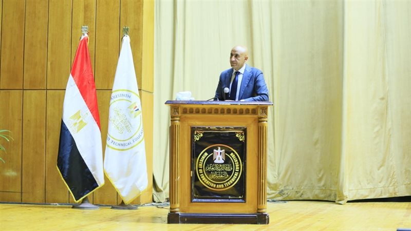 وزير التعليم