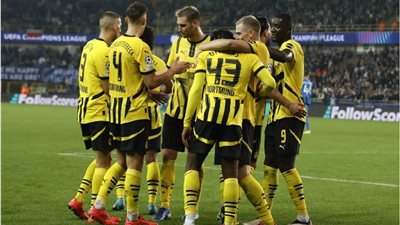 استعدادًا للموسم الجديد.. دورتموند يكتسح شبورتفرويندة زيجن بثمانية أهداف وديًا