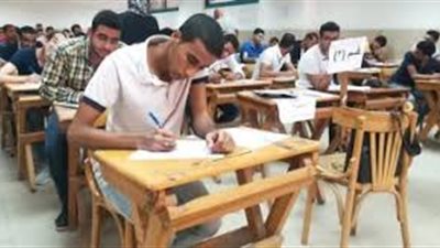 التعليم تحدد 9 أغسطس موعدًا لانطلاق امتحانات الدور الثاني للدبلومات الفنية