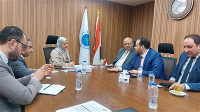 لقاء ساخن بين 