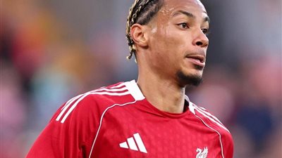 إيكتيكي بعد أول ظهور في آنفيلد: فخور بالبداية وأتطلع للفوز بكل البطولات مع ليفربول