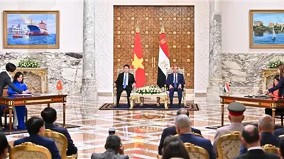 السيسي يشهد توقيع اتفاق اقتصادي جديد مع فيتنام لتعميق الشراكة الاستراتيجية 