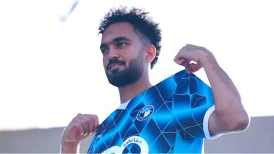 تزامنا مع غلق القيد.. بيراميدز يعلن رسميا ضم مصطفي زيكو جناح نادي زد