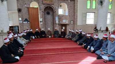 أوقاف شمال سيناء تعقد أسبوع ثقافي والأئمة يناقشون استخدام وسائل التواصل