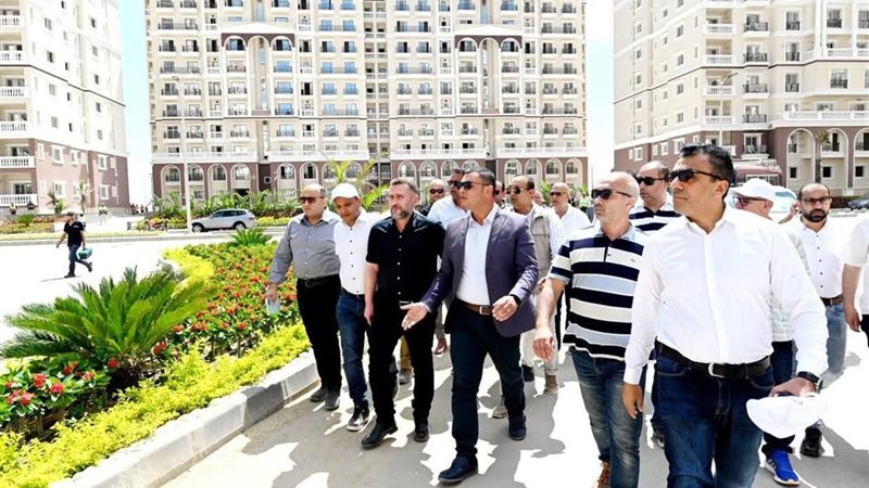 جولة وزير الإسكان