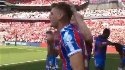 كريستال بالاس يهزم ليفربول بضربات الترجيح ويحصد لقب الدرع الخيرية