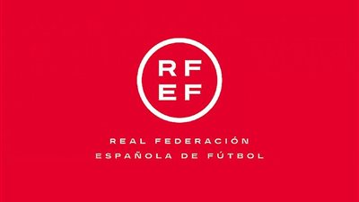 الاتحاد الإسباني يتخذ قرارا عاجلا بشأن مباراة برشلونة وفياريال.. ما القصة؟