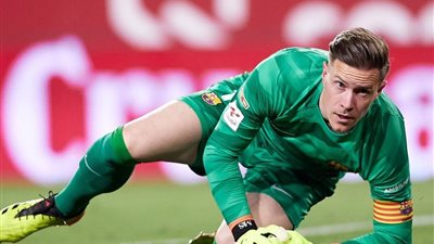 خوان جارسيا: تير شتيجن قائدنا وآمل حل خلافاته مع برشلونة