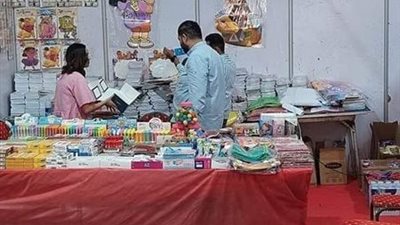 استعدادًا لبدء الدراسة.. محافظ بني سويف يفتتح معرض أهلاً مدارس بتخفيضات حتى 20% 