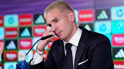 ماستانتونو يصدم جماهير ريال مدريد: ميسي أفضل لاعب في العالم