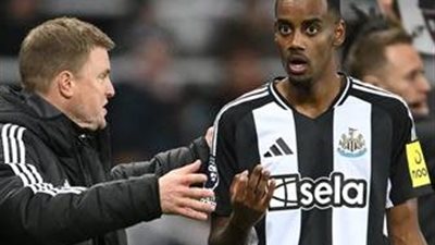 مدرب نيوكاسل يونايتد يحسم موقف إيزاك من المشاركة ضد أستون فيلا