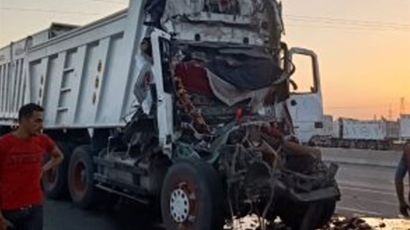 حادث تصادم سيارتين
