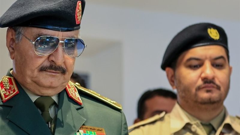 خليفة حفتر ونجله