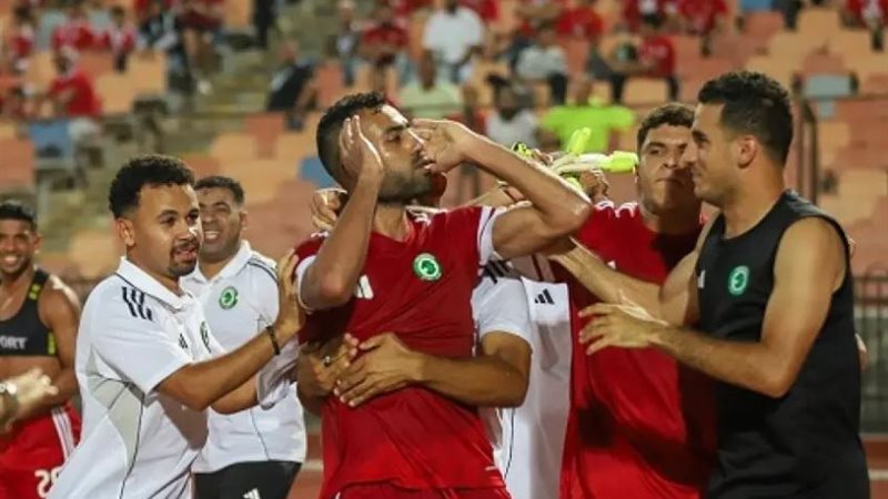 حسام حسن لاعب نادي