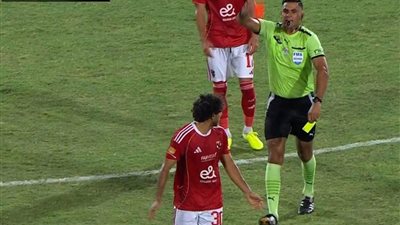 الأهلي يتقدم بشكوى لاتحاد الكرة بسبب محمد هاني.. تفاصيل (خاص)