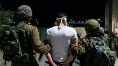 تضييق مستمر واعتقالات جماعية.. الاحتلال يواصل استهداف العمال الفلسطينيين