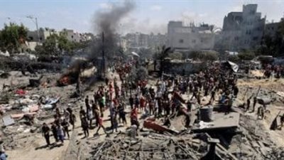 استمرار إنتهاكات إسرائيل.. غارات مكثفة ودمار شامل في حي الزيتون بغزة
