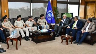  جامعة قناة السويس تستقبل مدير الكلية العسكرية التكنولوجية لتعزيز التعاون الأكاديمي والتدريبي