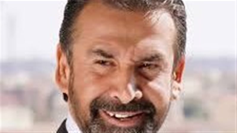 كريم عبد العزيز