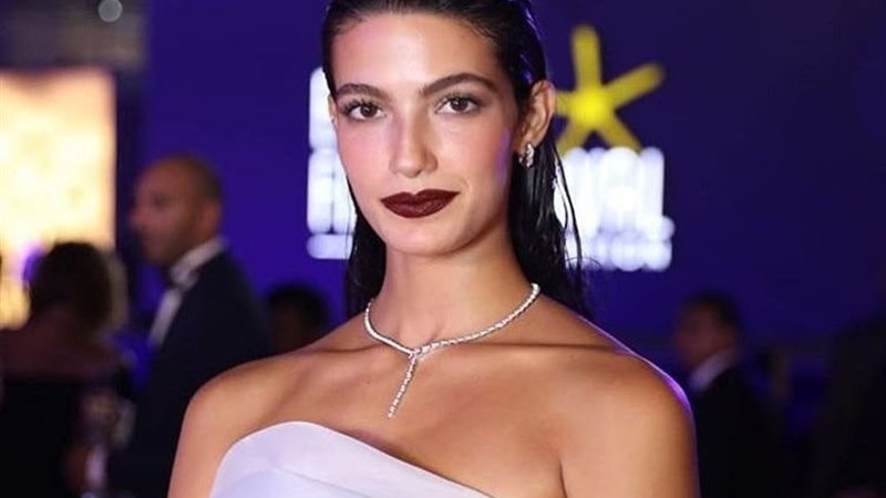 تارا عماد