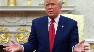 ترامب يخفض الرسوم الجمركية على السيارات اليابانية إلى 15%