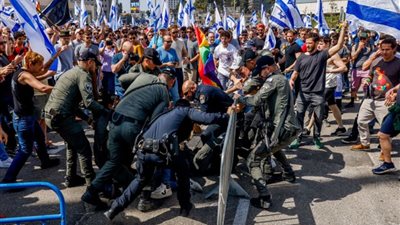 استمرار المظاهرات الإسرائيلية.. محتجون إسرائيليون يطالبون بإنهاء الحرب وإعادة الرهائن