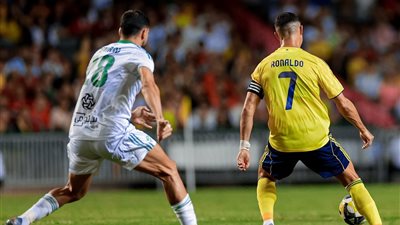 الشوط الأول.. التعادل الإيجابي يسيطر على مباراة النصر وأهلي جدة في نهائي السوبر السعودي