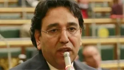 النائب أيمن محسب: مصر لن تتراجع عن مساعي وقف إطلاق النار بغزة
