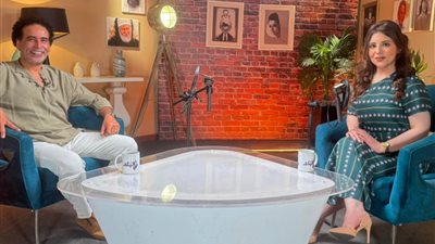 مصطفى شوقي: شيرين وأنغام جوهرتان.. والتعاون معهما شرف كبير