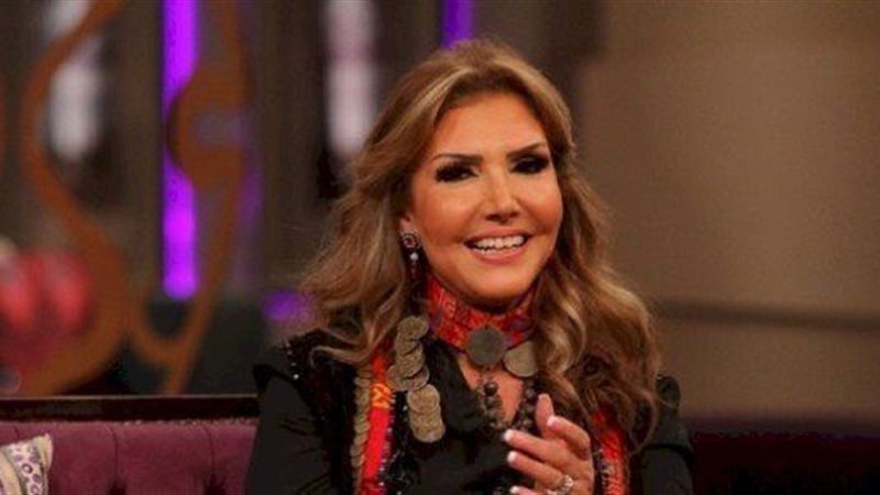 الفنانة نادية مصطفى