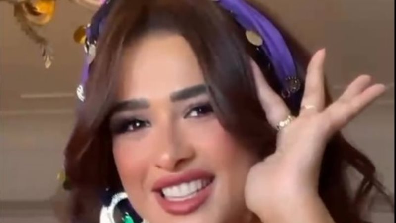 ياسمين عبدالعزيز