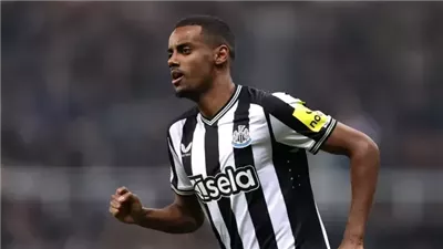 رسميًا.. ليفربول يضم ألكسندر إيزاك في صفقة تاريخية بقيمة 130 مليون إسترليني