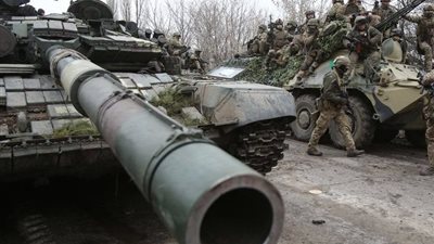 خبير عسكري: الاتحاد الأوروبي يحمي نفسه بالدرجة الأولى من روسيا (خاص)