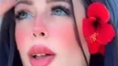 لبثها محتوى غير أخلاقي.. سقوط البلوجر الشهيرة بـ«ناني علي»