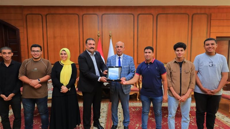 رئيس جامعة كفر الشيخ