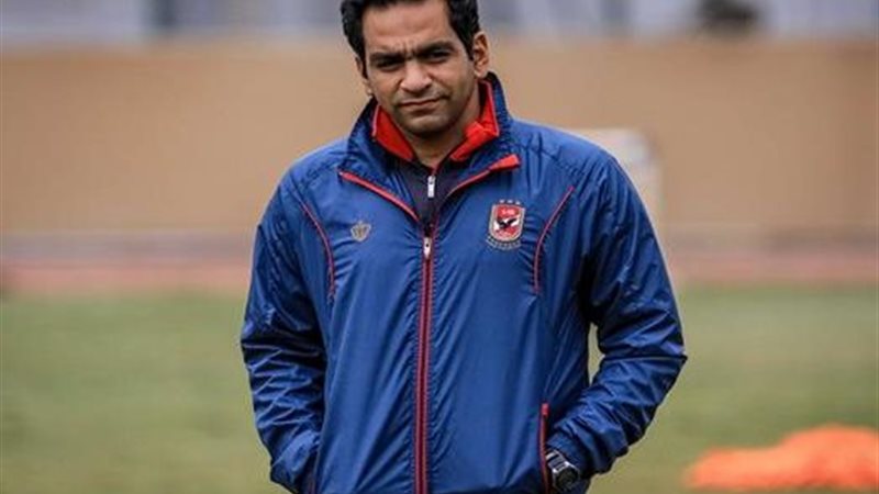 عادل مصطفي