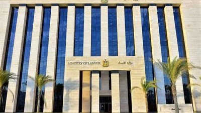 بسبب أعمال الصيانة.. وزارة العمل توقف بعض الخدمات الإلكترونية لمدة يومين 