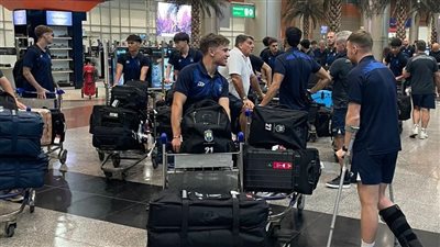 أوكلاند سيتي يصل إلى القاهرة استعدادًا لمواجهة بيراميدز في كأس الإنتركونتيننتال