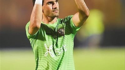 محمد عواد يقترب من حراسة مرمى الزمالك أمام ديكاداها الصومالي