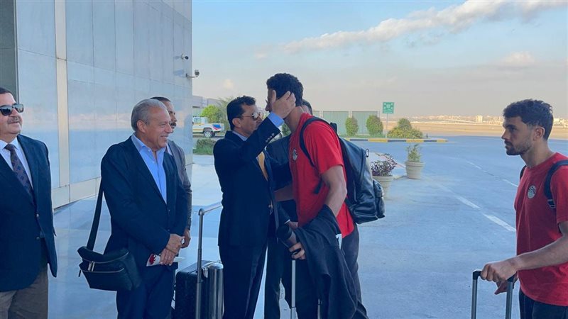 من استقبال وزير الرياضة